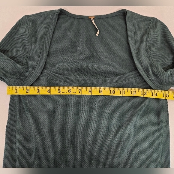 Free People A Little Unruly Square Neck Thermal in Green Gable Size Medium - Picture 9 of 10